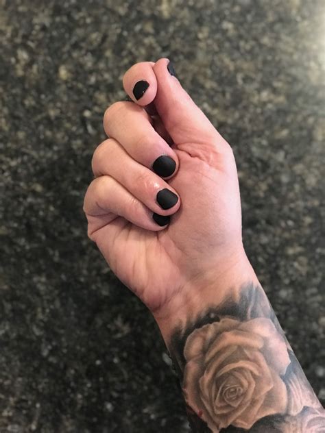 matte black nails men